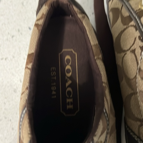 Coach Barrett Sneakers - Size 6.5 (Never worn) - Picture 4 of 6